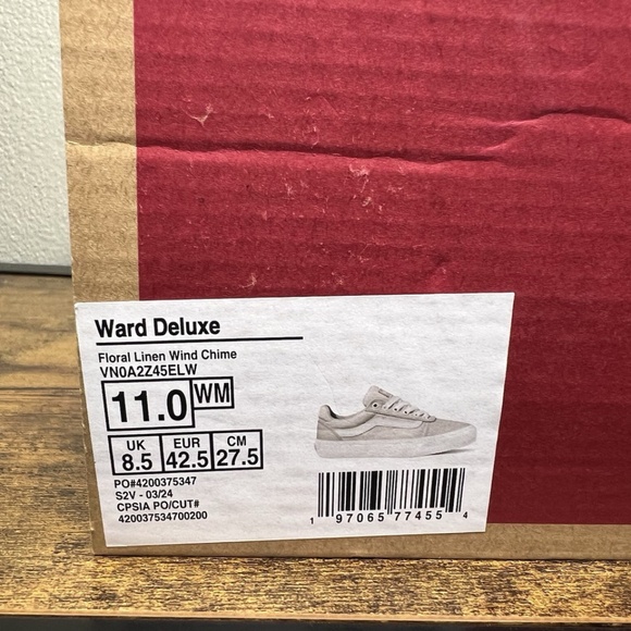 Vans Floral White Classic Skate Casual Shoe Sneaker Women’s Size 11 NEW - Picture 7 of 7